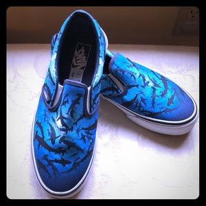 Shark print slip-ons